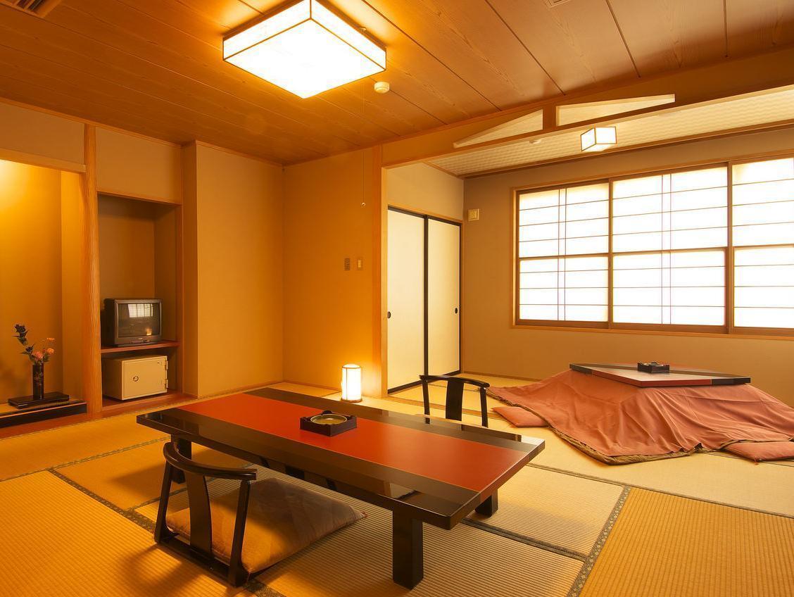 Hotel Ichinoyu Katei Yamanouchi  Exterior foto
