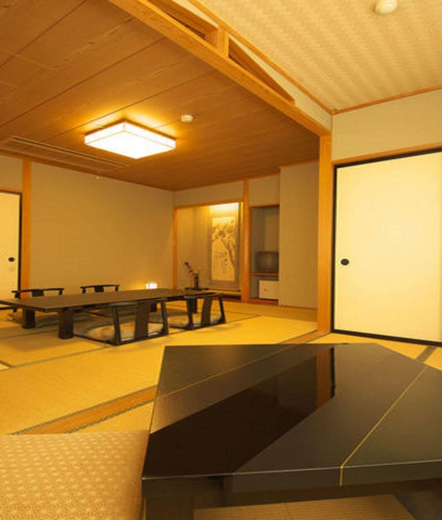 Hotel Ichinoyu Katei Yamanouchi  Exterior foto